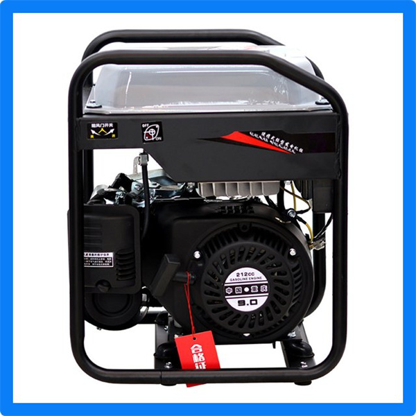 سطوح خود را به‌صورت عمیق با گرمای شدید دستگاه شستشوی فشار قوی با آب گرم تمیز کنید.