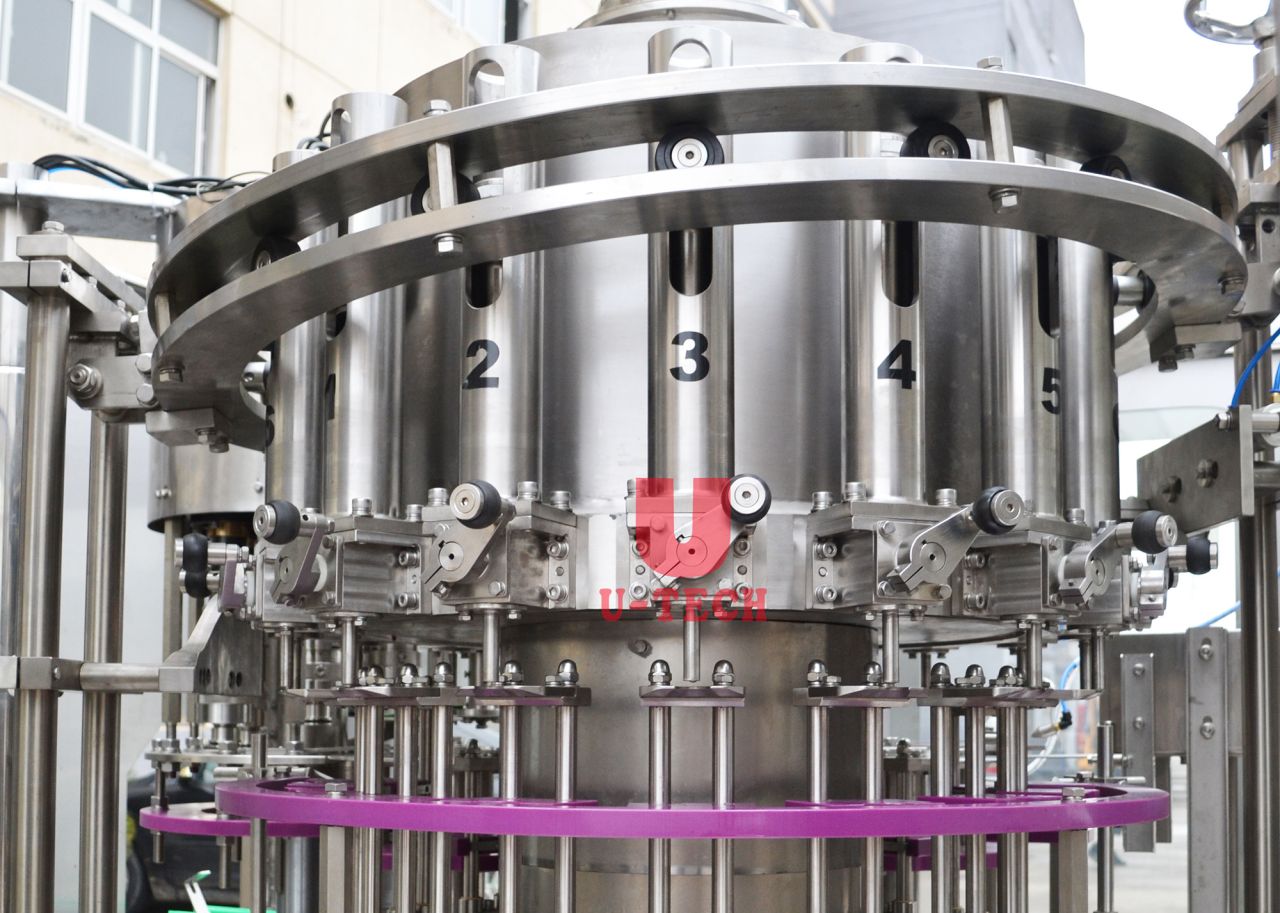 Პომიდვრის სოუსის წარმოების ახალ დონეზე გაყვანა შევსების მანქანის საშუალებით