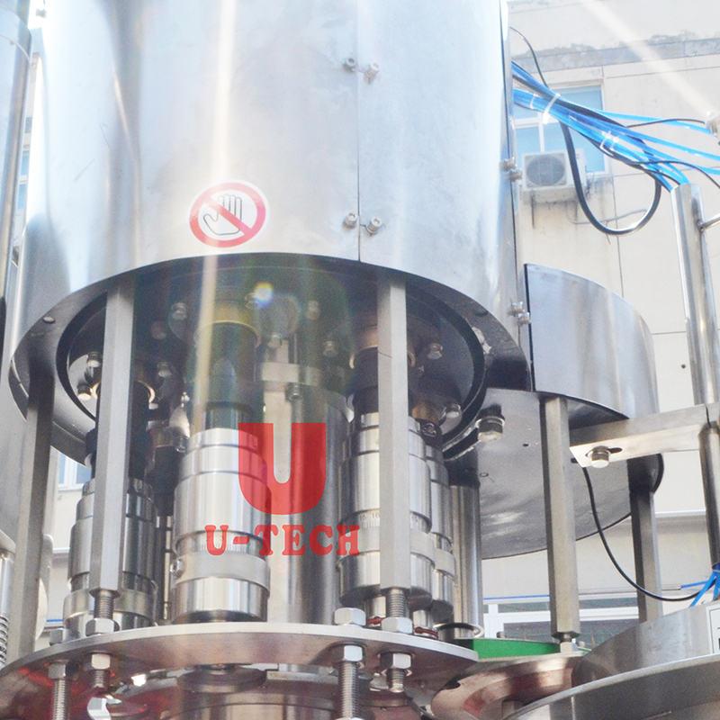 Automate your filling process with our motor oil filling machine