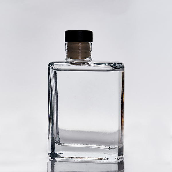 Medidas de Segurança para Garrafas de Suco Pequenas