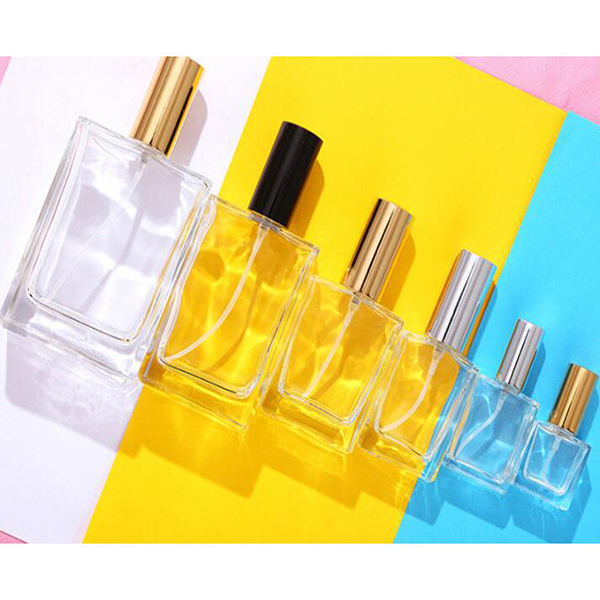 Små glaskontainere til bæredygtig livsstil