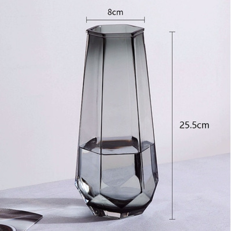 إبراء زجاجي على شكل عمود روماني