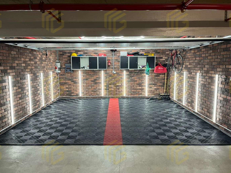 Garage Tiles