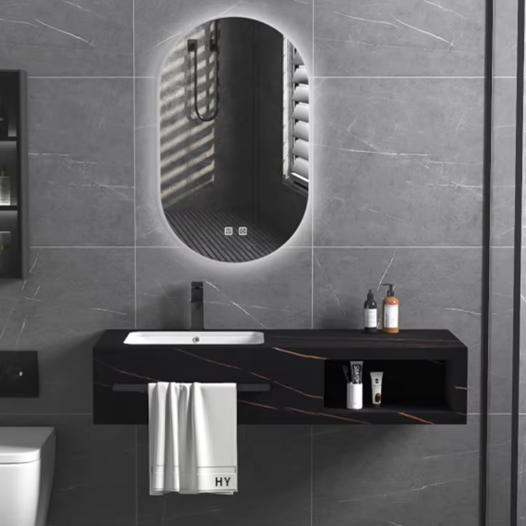 Smart Mirror: Rewolucja w doświadczeniu kąpieli