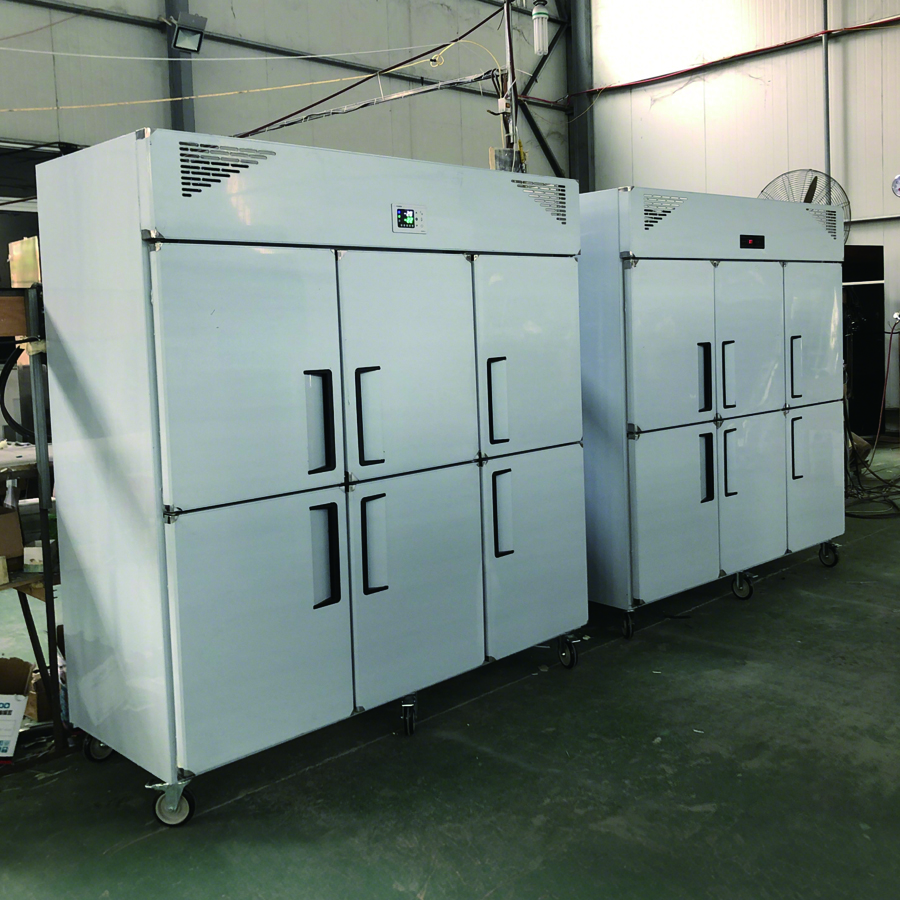 Dual-zone vertical restaurant kitchen half freezer half refrigerator space