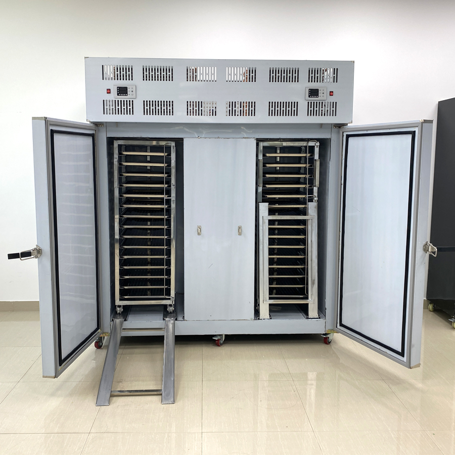 -80℃ Double Doors 30 Plates Blast Chiller Shock Freezer With Trolleys