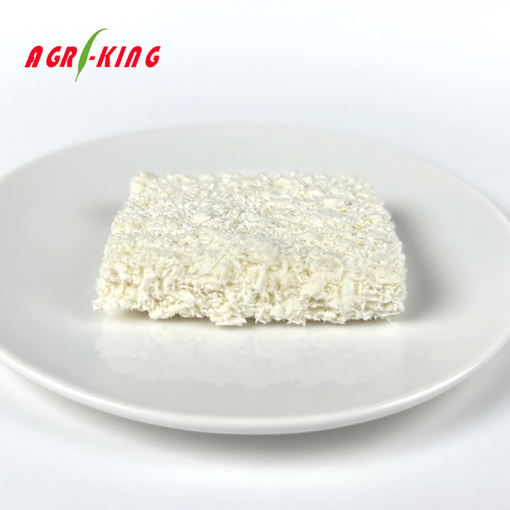 냉동 빵가루 입힌 사각형 생선 필레