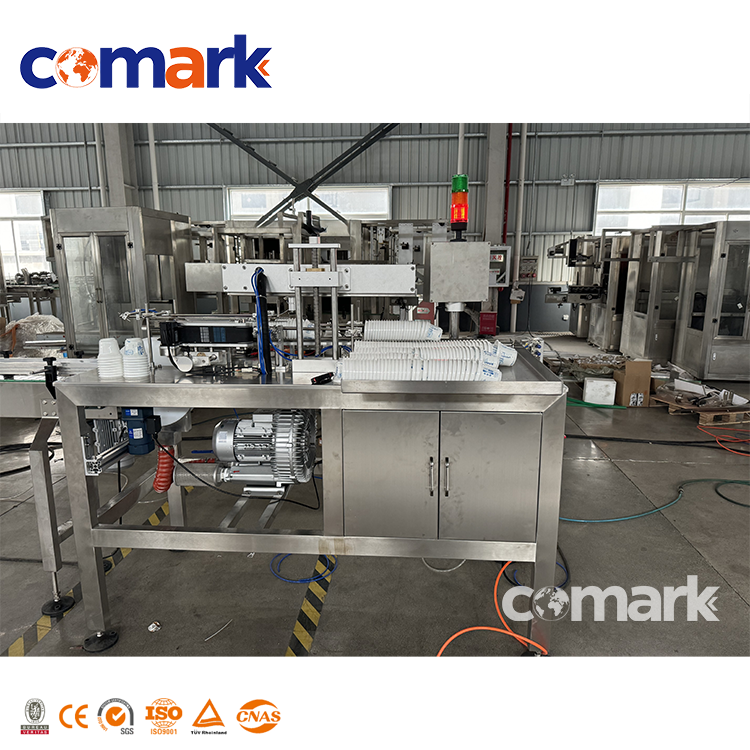 Macchina per Etichettatura con Fascetta Termoretraibile per Bicchieri Vuoti