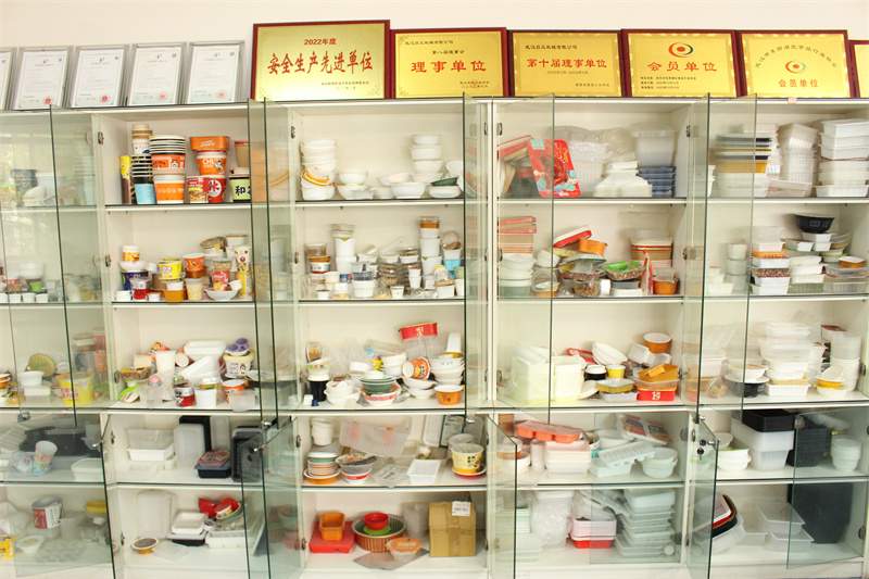 cup-tray-box-bowl.jpg