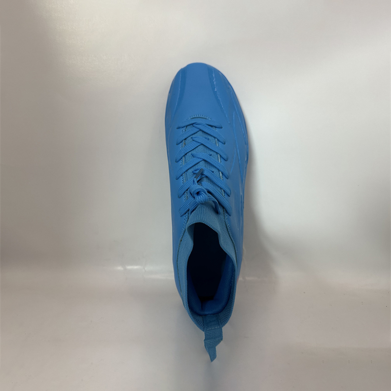 Supera a la competencia con nuestros excelentes zapatos de tenis