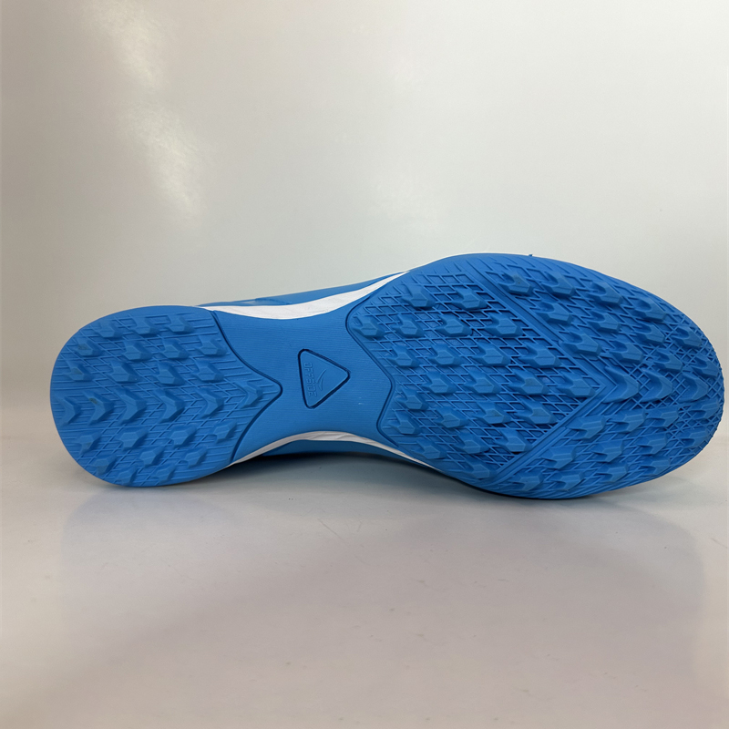 Perché sempre più marchi si rivolgono ai produttori cinesi