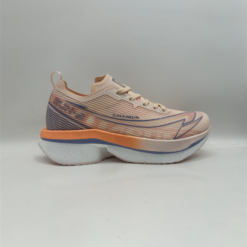 צעדו לחסכון ביציאה ממפעל הנעליים שלנו – היעד שלכם לנעליים במחירים מתקבלים על הדעת