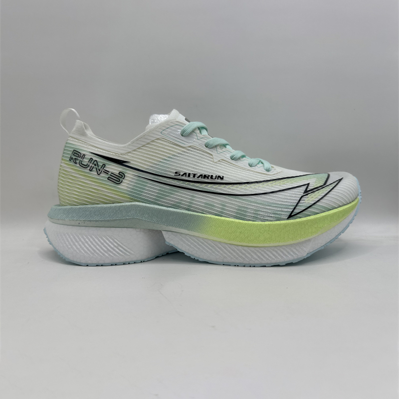 Najděte ideální steh pro mužské běžecké boty