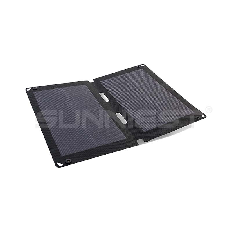 CIGS Lightweight 13W Customizable Sizes Compact Design Foldable Solar Panels
