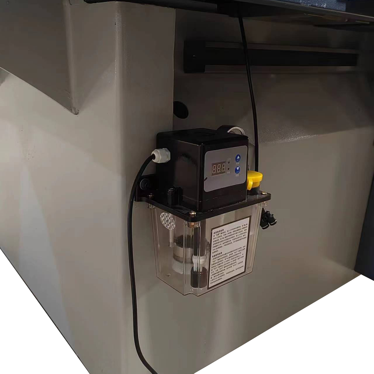 Smart Trimming Rip Saw