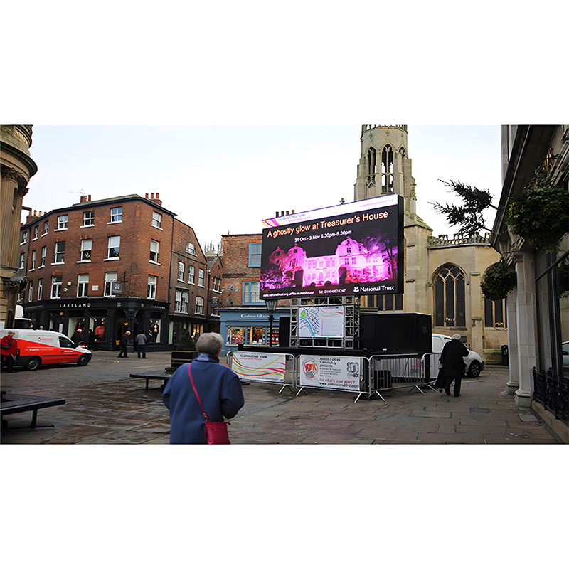 Outdoor LED Screen