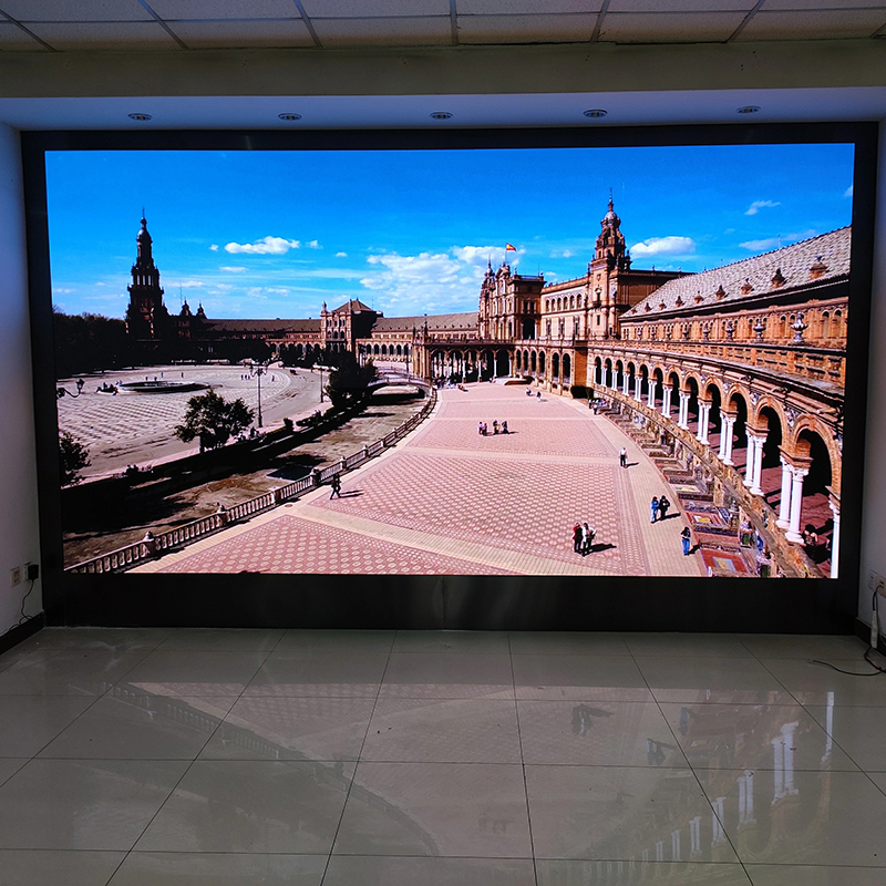 מדריך התקנת תצוגת LED בפיטס פיקסל עדין