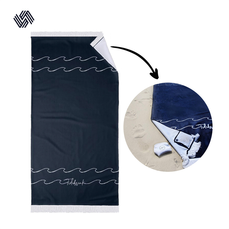 Waffle beach towel with fringe