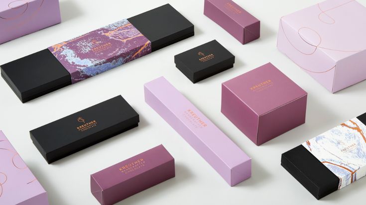 Why Are White Card Boxes So Popular in Custom Packaging?