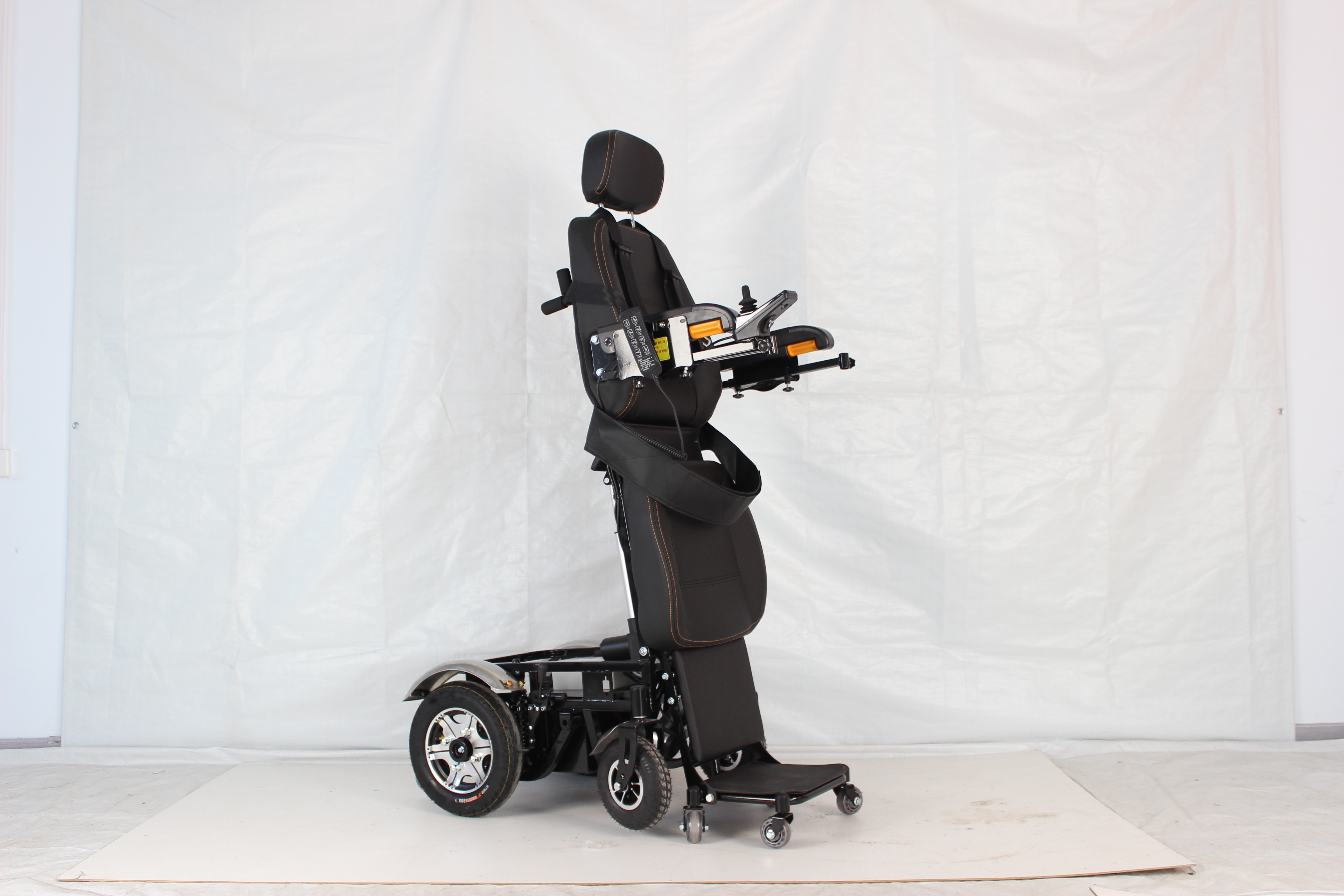 Педиатриялык Моторлу Унаалар: Өнүгүш жана Өз алдынчылыкты Колдоо