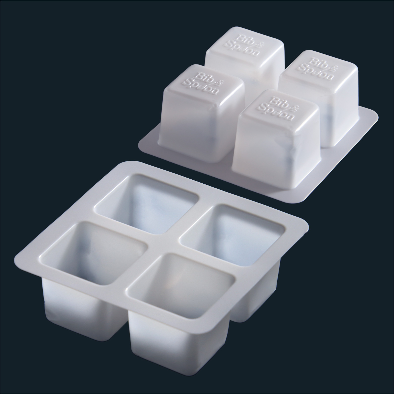 Ang plastic fruit tray ay maaaring gamitin para sa paglilingkod ng mga snacks, desserts, at iba pa.