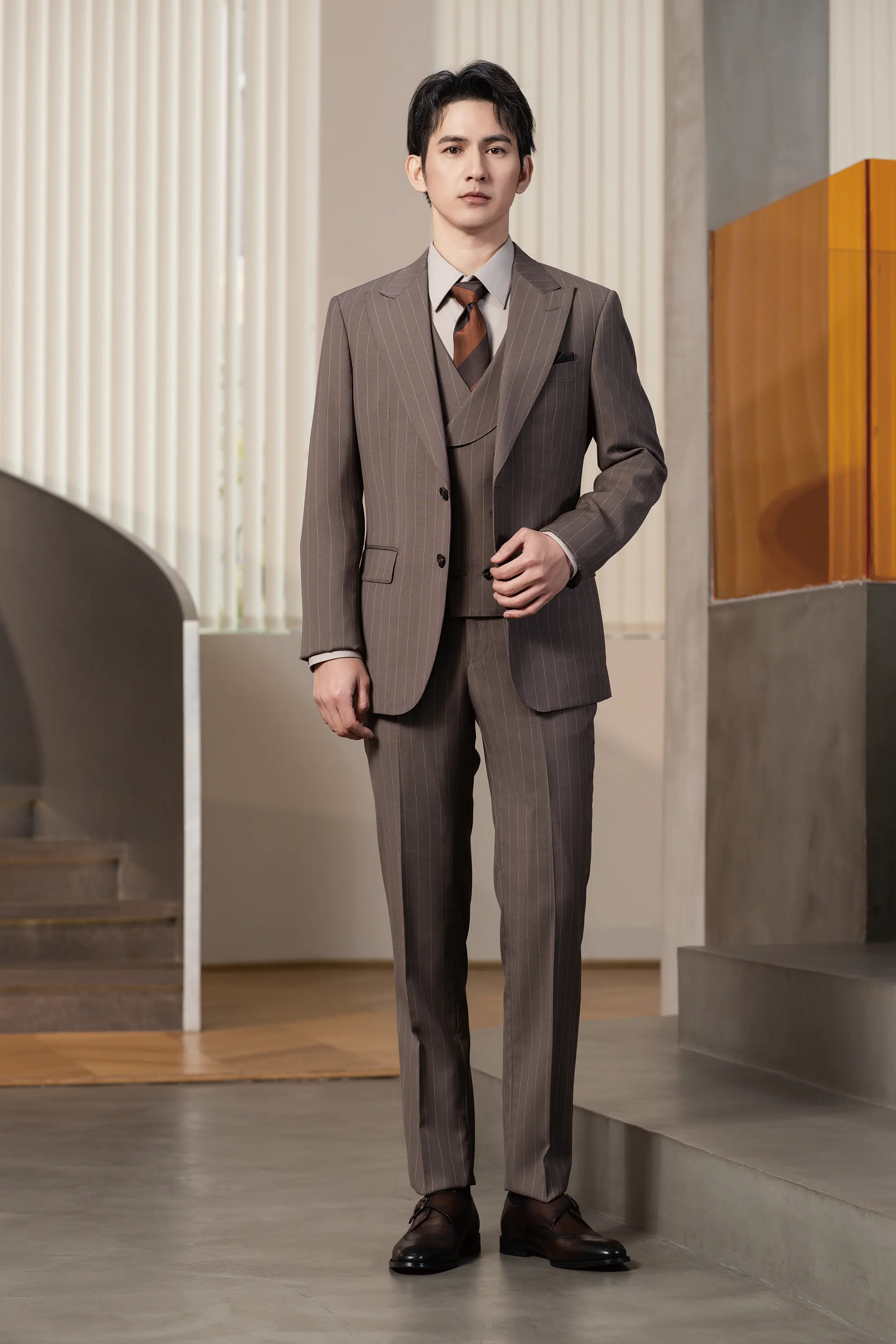 2025 Tuxedo Brown Stripe  Suit 8710