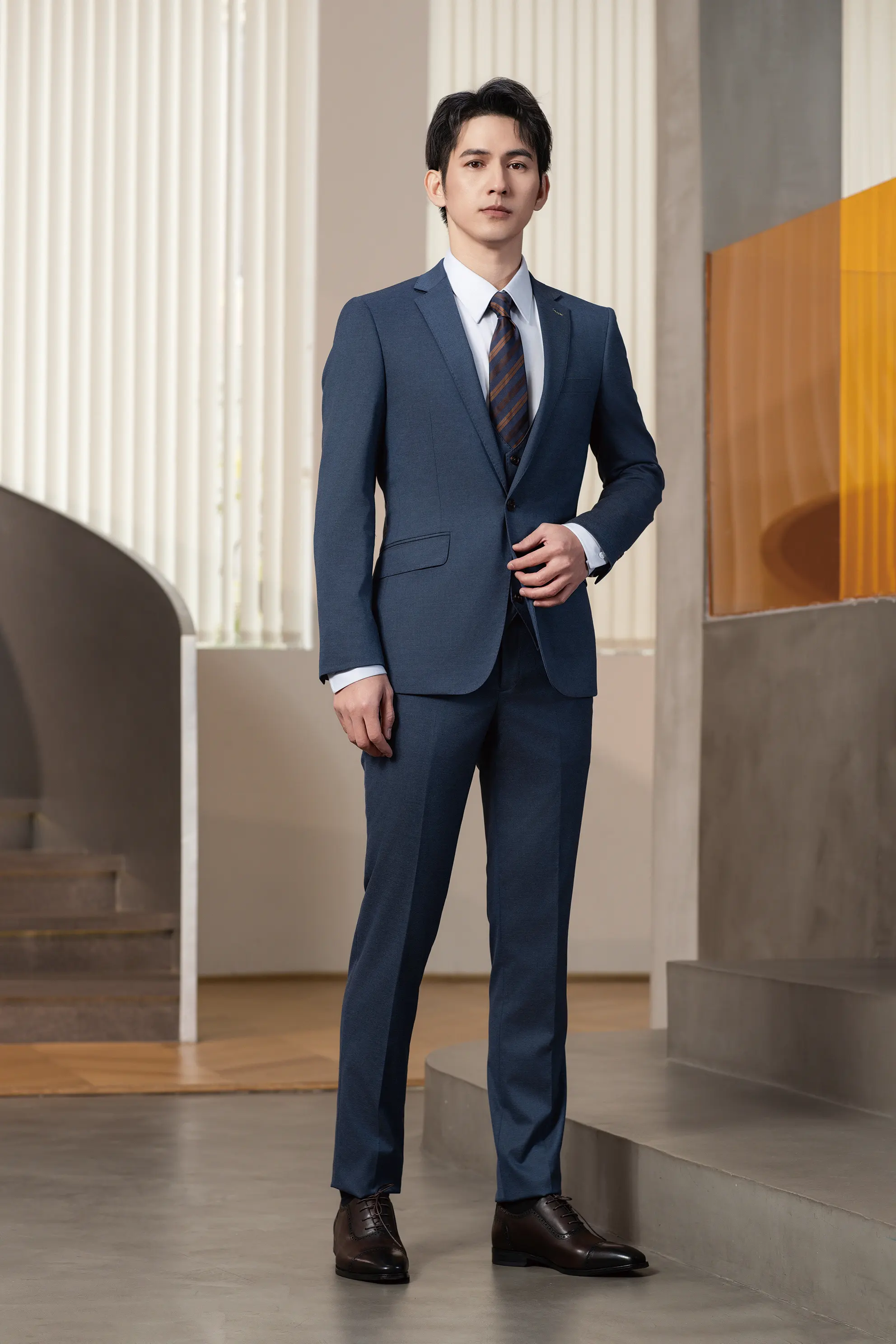 2025 Tuxedo Blue  Suit 6906J