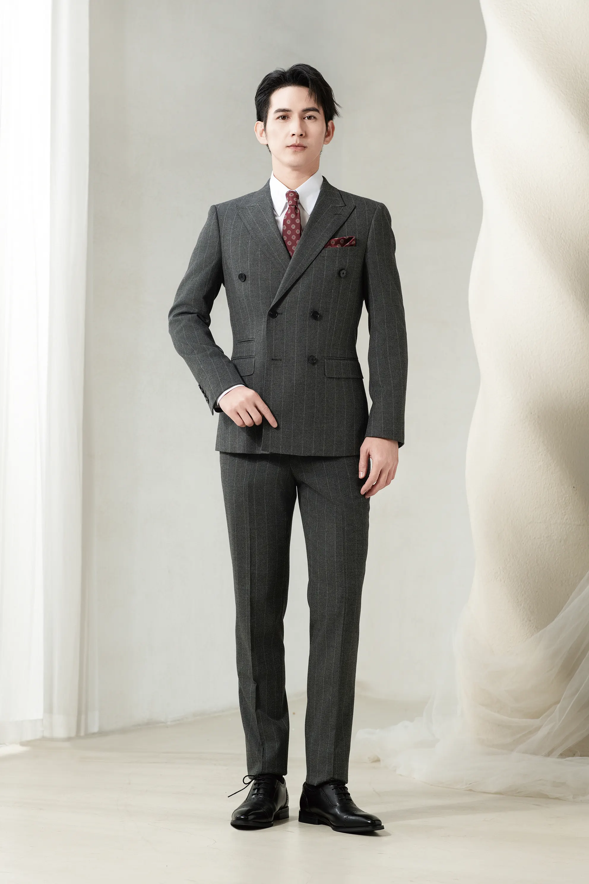 2025 Tuxedo Gray Stripe   Suit 6855