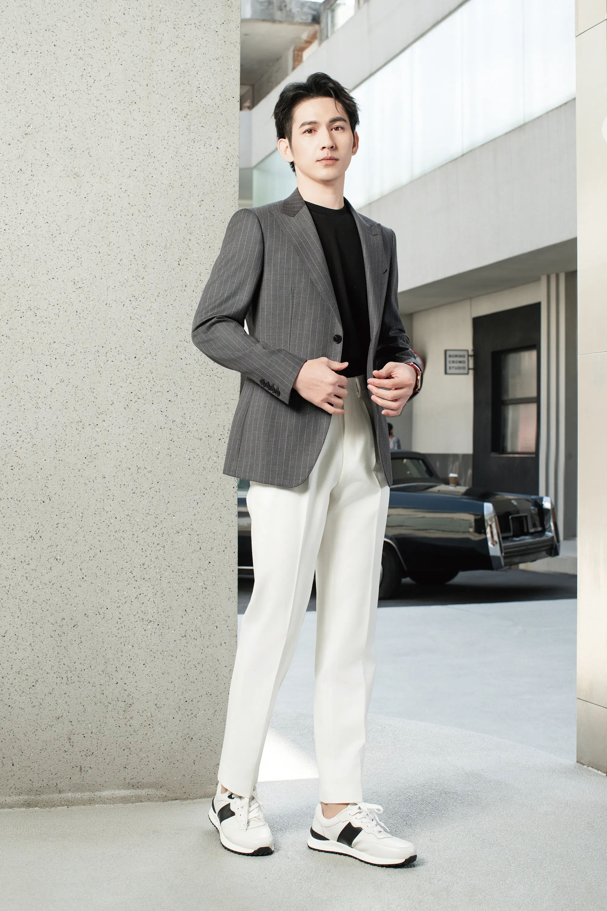 2025 Tuxedo Gray Stripe  Suit 8708