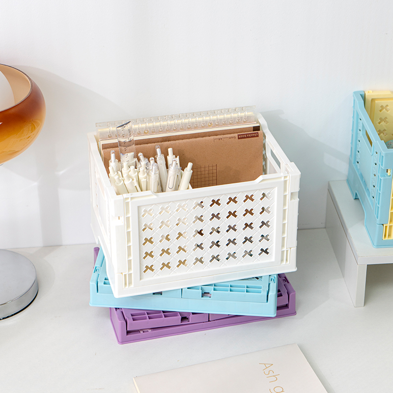 Tillverkad av högkvalitativ plast för att motstå vardaglig slitage.