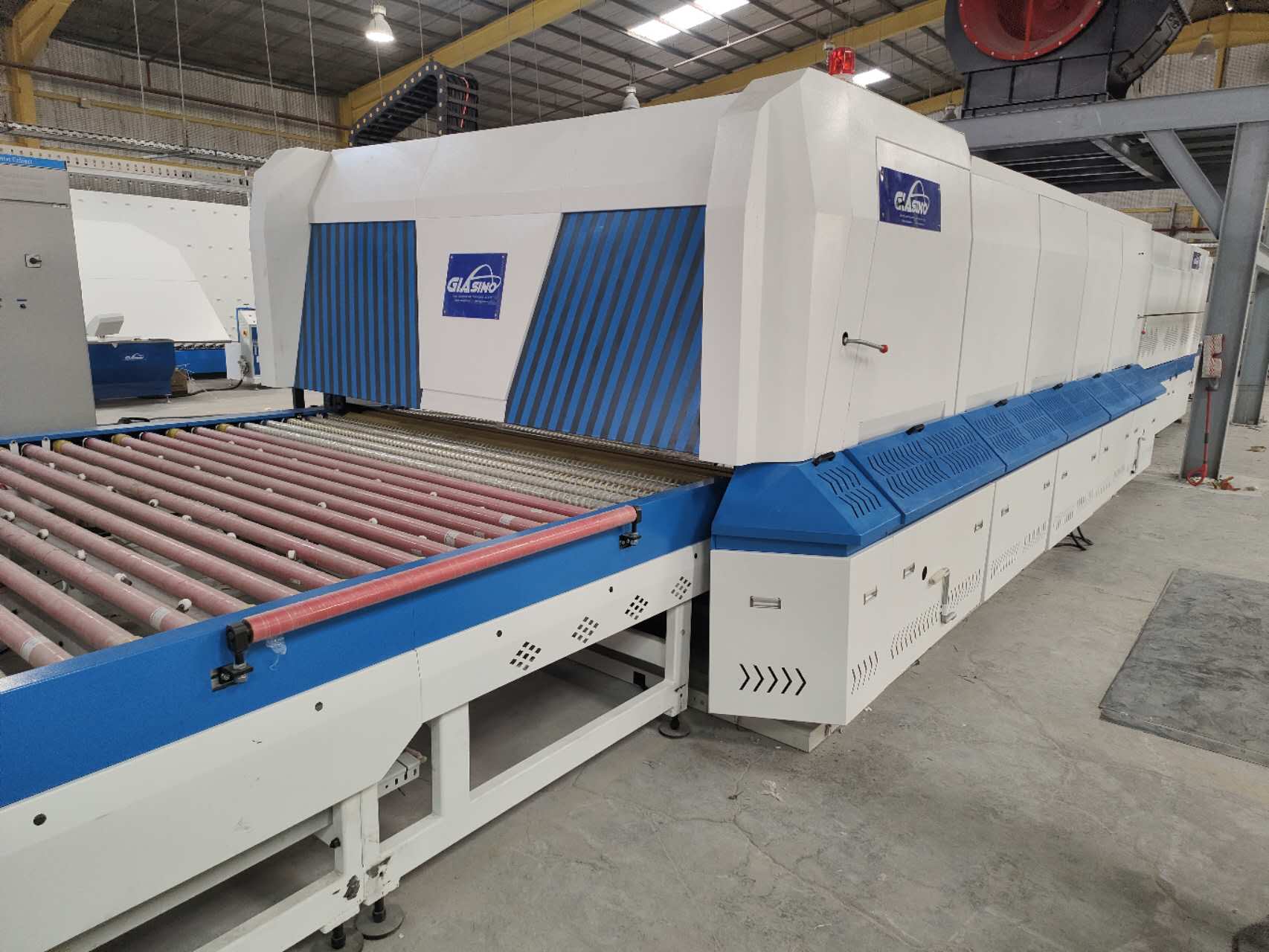 Где найти надежные оптовые машины для сверления отверстий в стекле