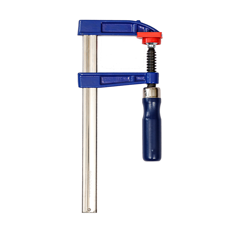 لوله‌های شما را به خوبی در جای خود نگه دارید با کمک یک کلمپ T شکل مقاوم