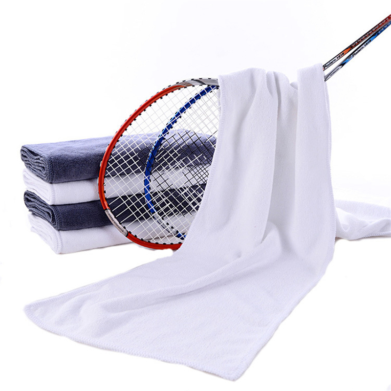 Tuala kecergasan sukan bulu karang