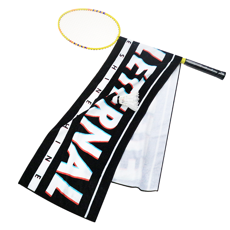 Hi ha diversos colors i mides entre els quals es pot triar per a comandes grans: