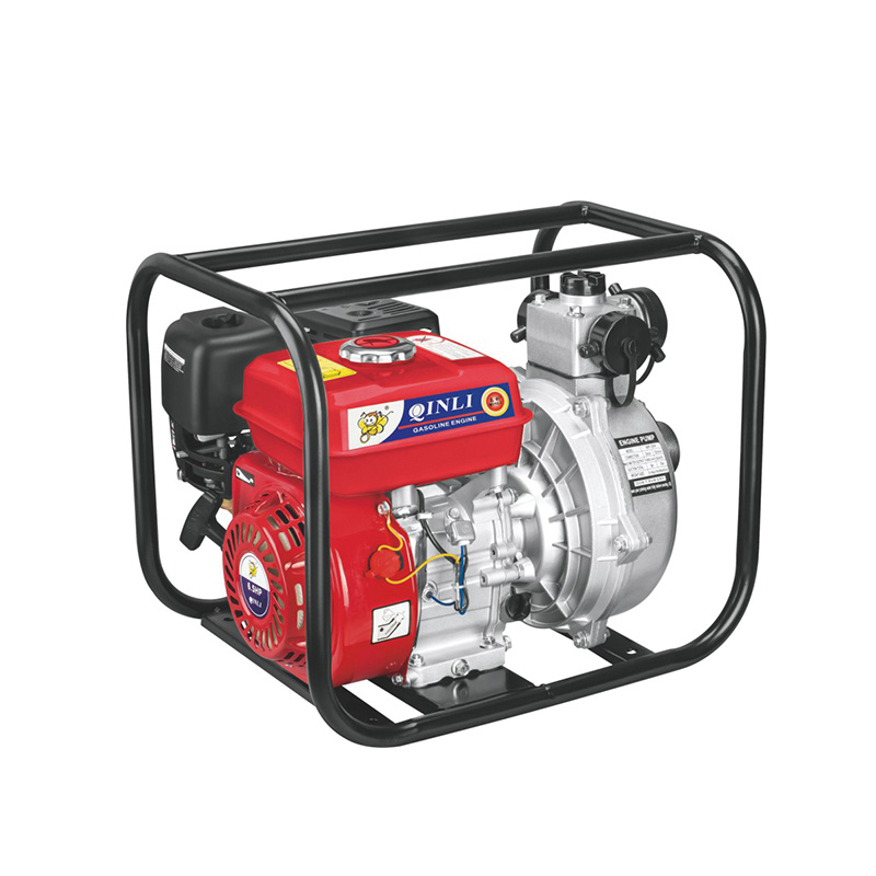 বিভিন্ন ল্যান্ডস্কেপিং প্রয়োজনীয়তার জন্য বহুমুখী ব্লেডযুক্ত ব্রাশ কাটার