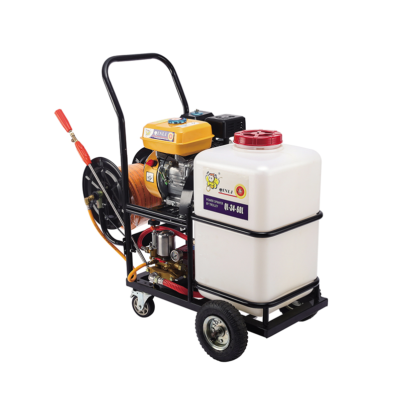 Hızlı ve Sorunsuz Su Çekimi İçin Kullanımı Kolay Benzinli Su Pompası