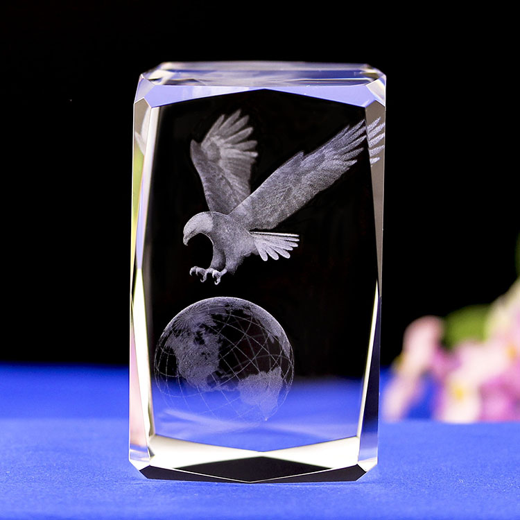 Wholesale Eagle Animals Glass Gifts 3d Photo Crystal Block