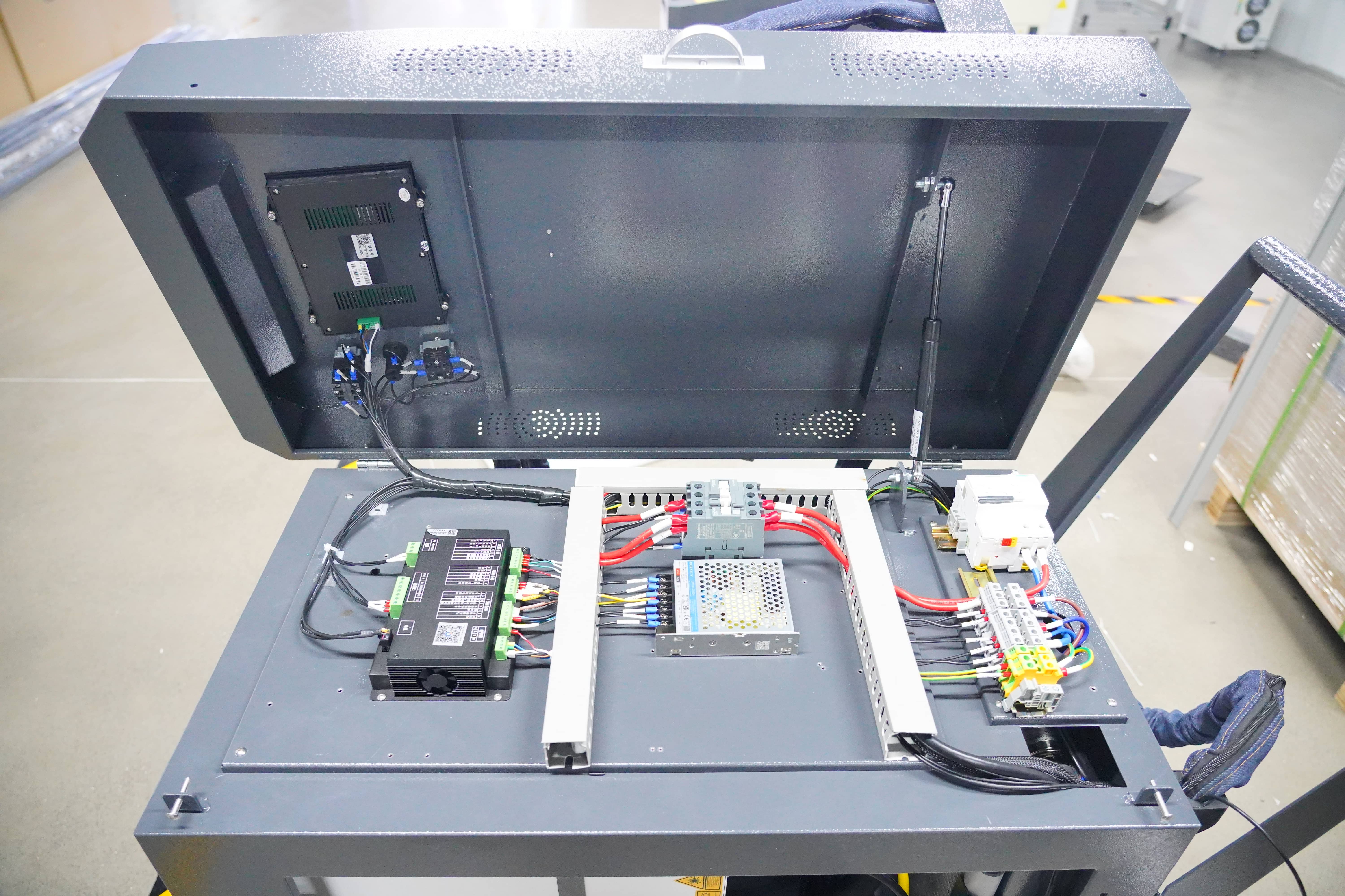 BY-laser-cleaner-4(1).JPG