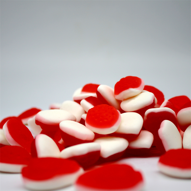 Gummy နှင့် စတရာဘာရီပိုက် မော်ကွေးသော ကိုက်ကြောဆောင်း