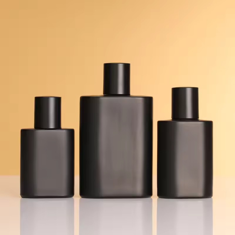 Matt Schwarze Quadratische Glasparfümflasche