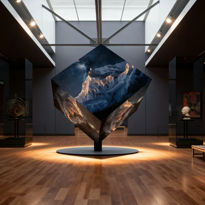 skren LED Berbentuk Kubus 360°