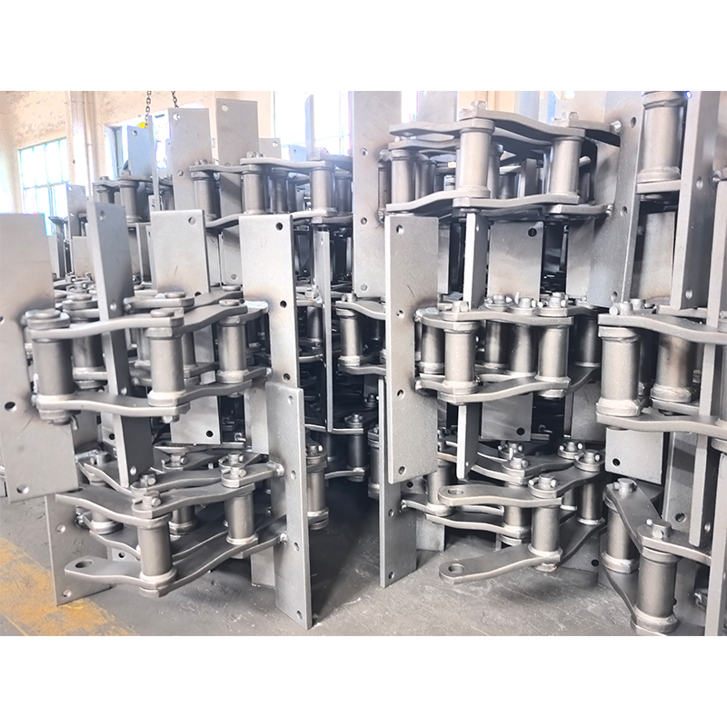 Inovacija v tehnologiji prenosnih verižnih pogonov za podjetja v Franciji