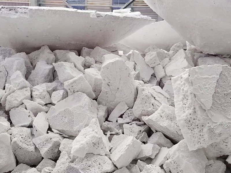 Odemkněte plný potenciál vašeho produktu pomocí našich leštících podložek SiC