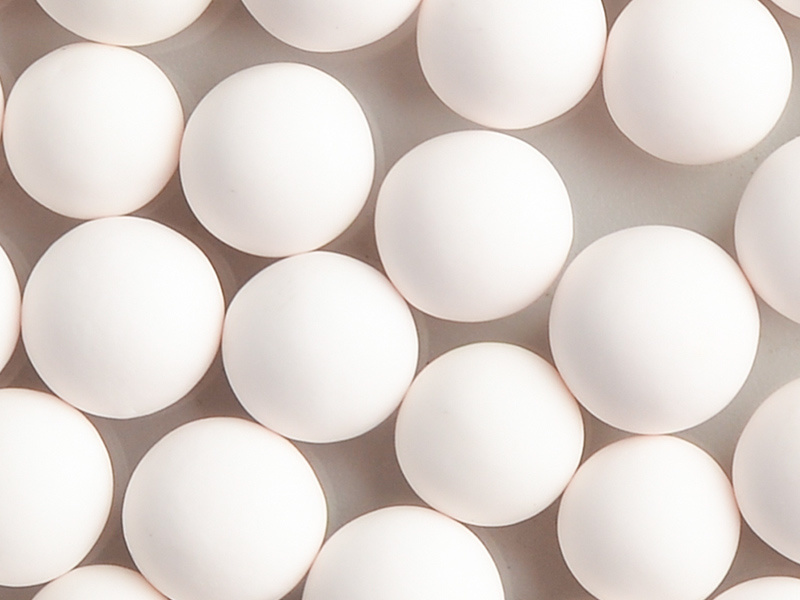 Boost your manufacturing process with precision-engineered alumina grinding balls
