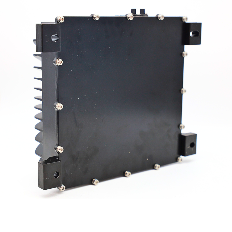 Comment un chargeur de pompe de conducteur de porte améliore-t-il la fiabilité et les performances du système ?