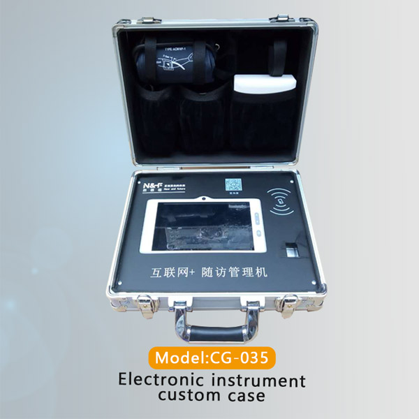 Cestujte s pokojom pomocou príručneho pouzdra na káble