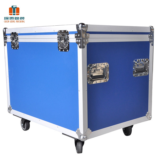 Cutii robuste și durabile de transport