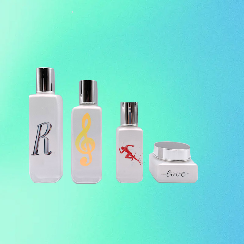 משחררים את הקסם של מזרק פרfüם