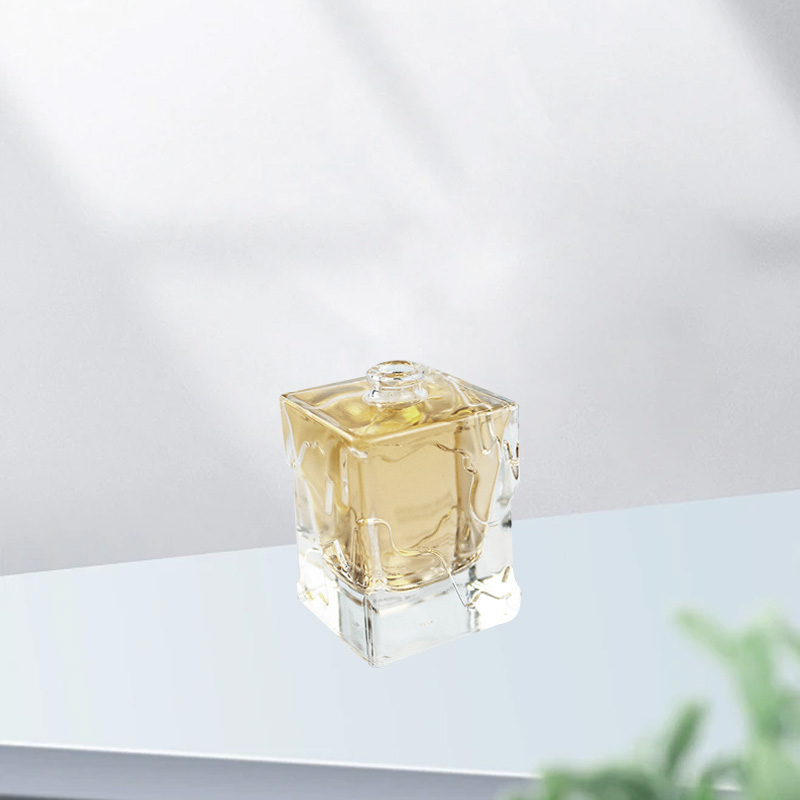 Espraija olores desagradables amb el nostre bote de perfum per a cotxes