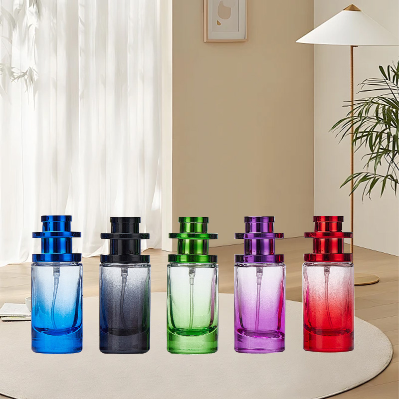 מפעל מחוץ למדף חם 20ml 30ml 50ml בקבוק זכוכית בושם מעוגל עם ריסוס בהד-gradient